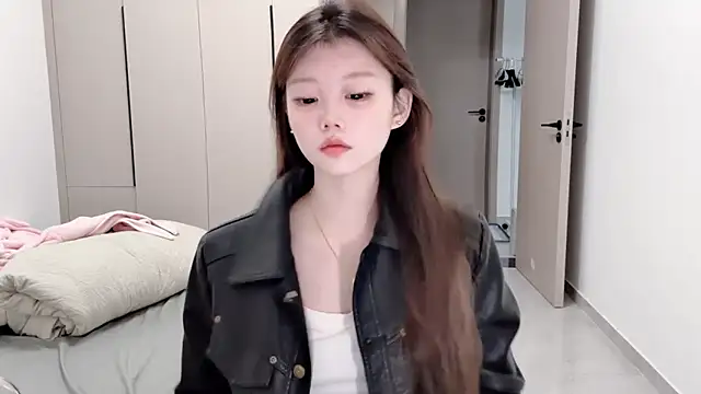 Snapshot of yangyang-1115 chatting on October 6, 2025, 4:02 am yangyang-1115 online show from October 6, 2025, 4:02 am