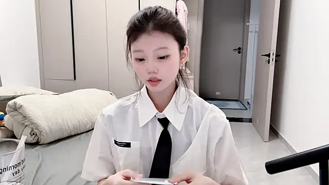 Snapshot of yangyang-1115 chatting on October 3, 2025, 3:46 pm yangyang-1115 online show from October 3, 2025, 3:46 pm