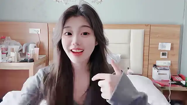 yangyang-1115 online show from February 15, 2025, 4:36 am