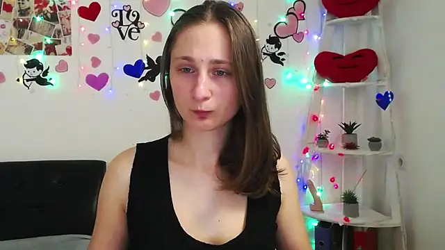 MichelLeee online show from March 13, 2025, 12:02 pm