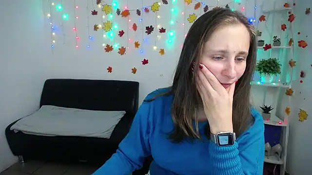 MichelLeee online show from November 14, 2025, 12:20 pm