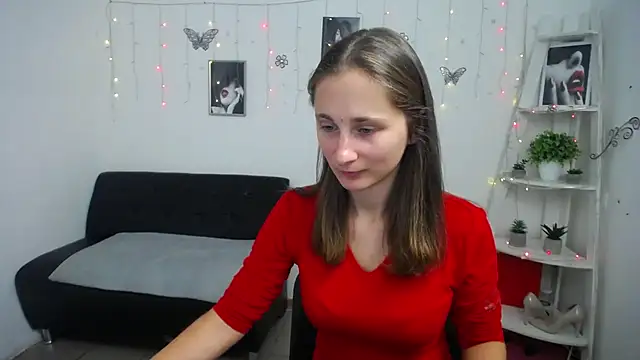 Snapshot of MichelLeee chatting on September 29, 2025, 11:16 am MichelLeee online show from September 29, 2025, 11:16 am