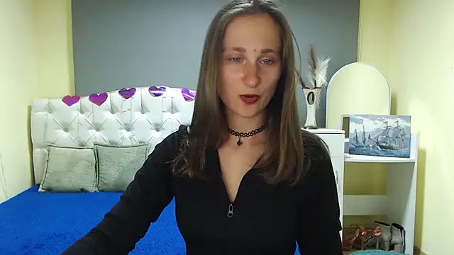 Snapshot of MichelLeee chatting on September 25, 2025, 11:16 am MichelLeee online show from September 25, 2025, 11:16 am