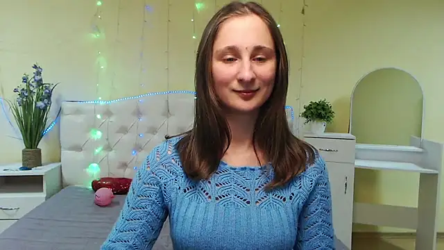 MichelLeee online show from February 6, 2025, 3:20 pm