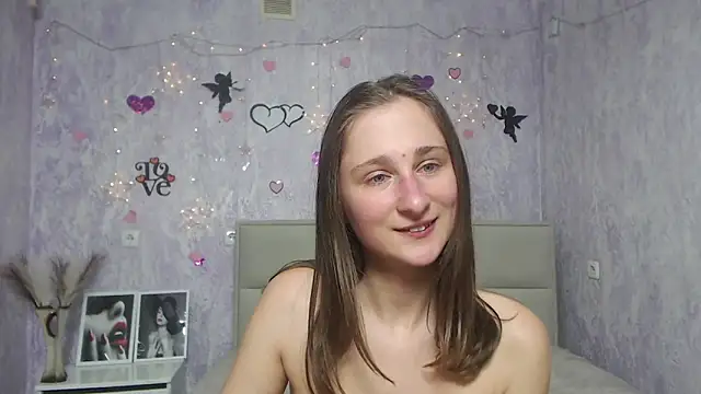 MichelLeee online show from February 13, 2025, 6:15 pm