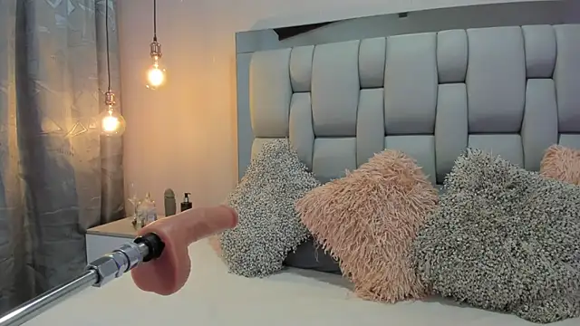 Snapshot of AshleyHill2 chatting on October 16, 2025, 3:48 am AshleyHill2 online show from October 16, 2025, 3:48 am