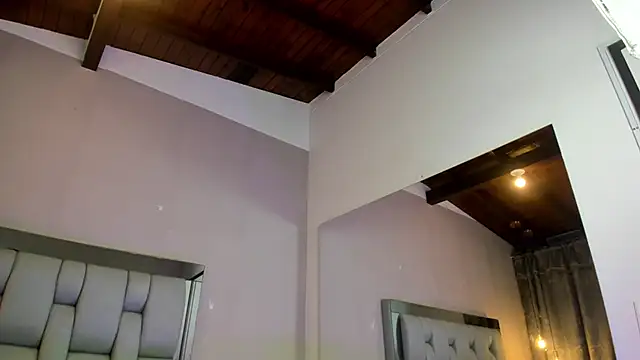 Snapshot of AshleyHill2 chatting on October 27, 2025, 2:45 am AshleyHill2 online show from October 27, 2025, 2:45 am