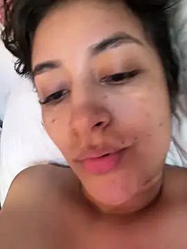 Lady Rey online show from February 9, 2026, 9:13 pm