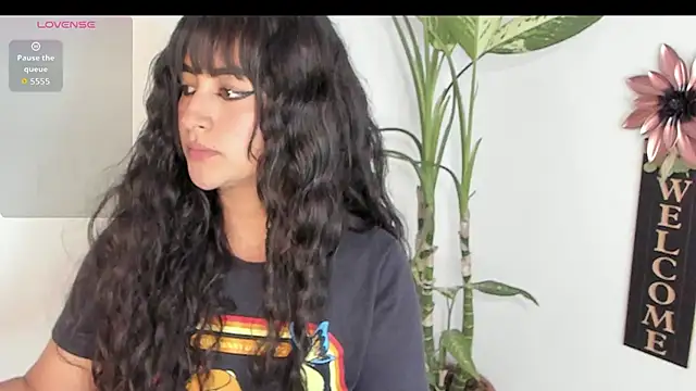 Lady Rey online show from October 17, 2025, 1:53 am