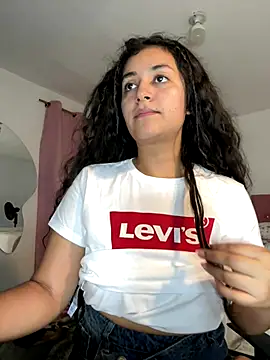 Lady Rey online show from September 22, 2025, 3:12 am