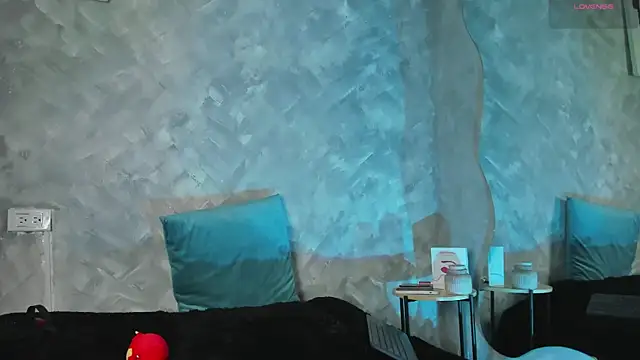 Snapshot of -Bruno-Bs chatting on September 20, 2025, 10:59 pm -Bruno-Bs online show from September 20, 2025, 10:59 pm