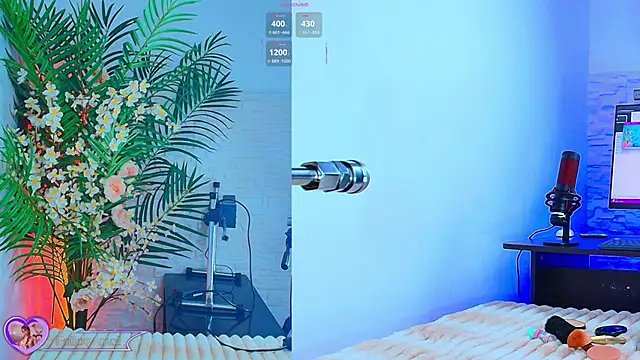 Snapshot of Kinky__Karo chatting on September 27, 2025, 12:28 am Kinky  Karo online show from September 27, 2025, 12:28 am