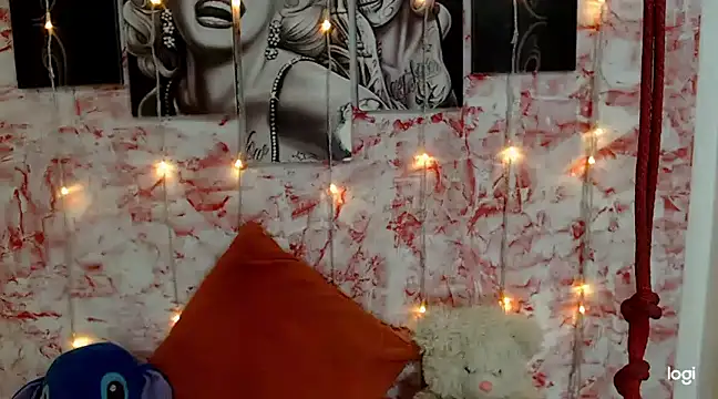 anthiamelisa online show from March 22, 2025, 3:41 am