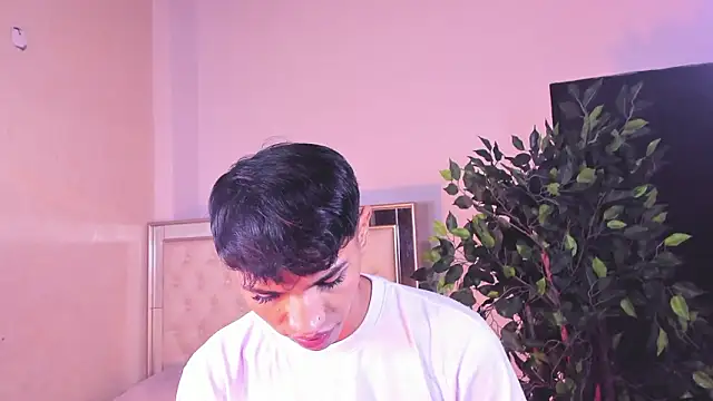 im sebaslopez online show from February 6, 2026, 9:22 pm