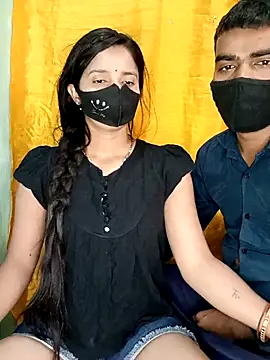 Suhani512 online show from February 10, 2026, 5:39 am