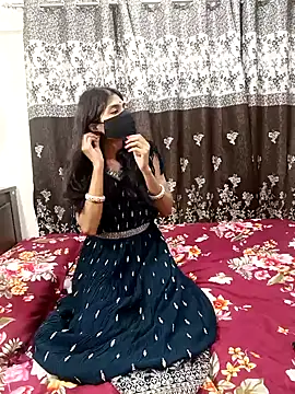 Cute-Bhavya online show from March 3, 2025, 4:21 am