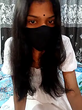 Cute-Bhavya online show from March 5, 2025, 3:18 am