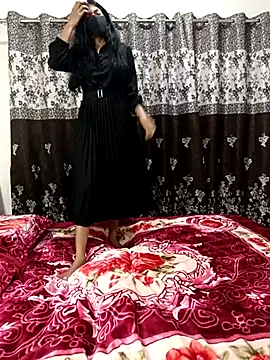 Cute-Bhavya online show from March 17, 2025, 1:35 am