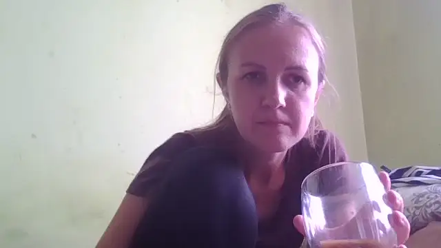 Milaniya261 online show from July 7, 2026, 12:52 pm