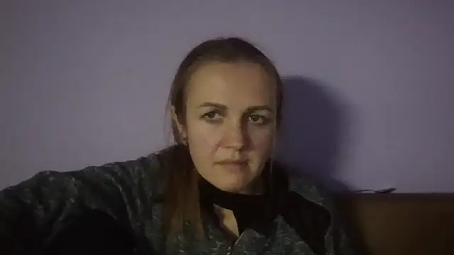 Milaniya261 online show from November 15, 2025, 2:32 pm