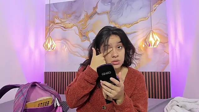 MelissaGilll online show from September 18, 2025, 7:28 pm