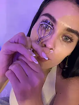 Aria uwu online show from October 11, 2025, 10:49 am