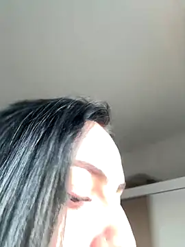 Morguisssz online show from November 24, 2025, 9:37 pm