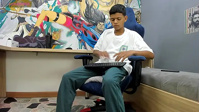 Snapshot of Jeffry_wolvess chatting on March 15, 2025, 12:13 pm Jeffry wolvess online show from March 15, 2025, 12:13 pm