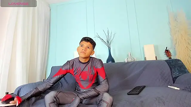 Snapshot of Jeffry_wolvess chatting on March 6, 2025, 1:03 pm Jeffry wolvess online show from March 6, 2025, 1:03 pm