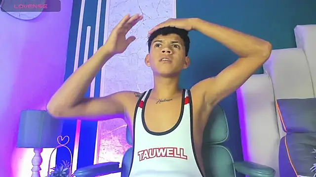 Snapshot of Jeffry_wolvess chatting on February 27, 2026, 12:00 am Jeffry wolvess online show from February 27, 2026, 12:00 am