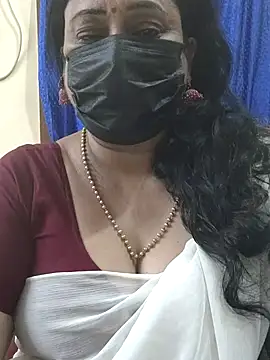 rekha naier online show from October 14, 2025, 7:47 pm