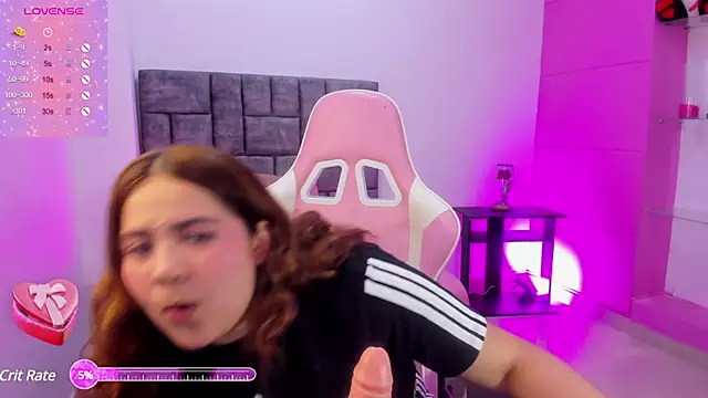 Snapshot of jisoo__ chatting on February 25, 2025, 4:24 am jisoo   online show from February 25, 2025, 4:24 am