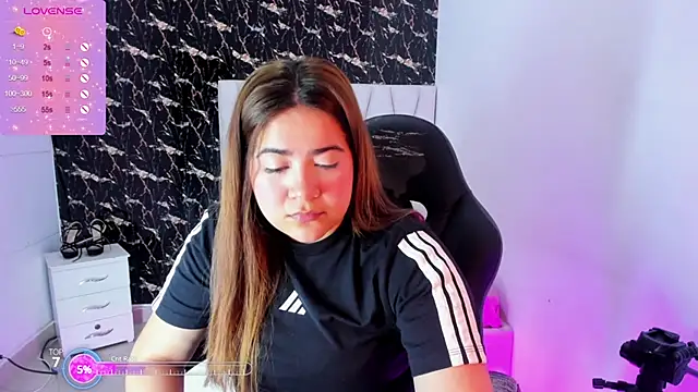 Snapshot of jisoo__ chatting on March 14, 2025, 10:16 pm jisoo   online show from March 14, 2025, 10:16 pm