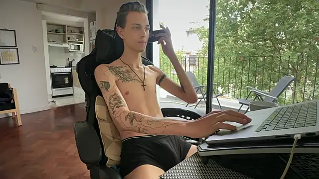 Den BlueXx online show from March 6, 2026, 7:09 pm