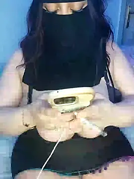 Snapshot of Farawla_elgmda chatting on January 24, 2025, 12:41 pm Farawla elgmda online show from January 24, 2025, 12:41 pm