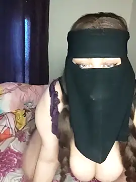 Snapshot of Farawla_elgmda chatting on February 13, 2025, 11:17 am Farawla elgmda online show from February 13, 2025, 11:17 am