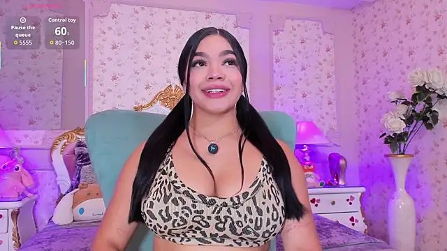 Snapshot of AllissonJames chatting on October 20, 2025, 11:33 am AllissonJames online show from October 20, 2025, 11:33 am