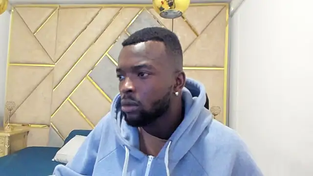 Snapshot of Dylan_Taylor chatting on October 20, 2025, 3:52 am Dylan Taylor online show from October 20, 2025, 3:52 am