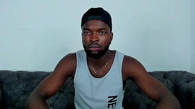 Snapshot of Dylan_Taylor chatting on October 16, 2025, 1:47 am Dylan Taylor online show from October 16, 2025, 1:47 am