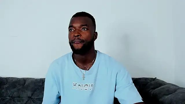 Snapshot of Dylan_Taylor chatting on October 12, 2025, 2:46 am Dylan Taylor online show from October 12, 2025, 2:46 am