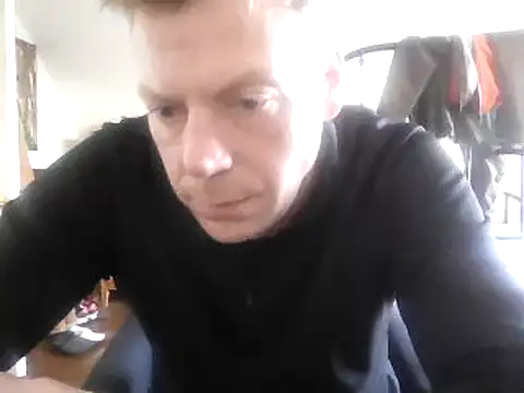 Snapshot of irishballs32 chatting on December 8, 2024, 11:35 am irishballs32 online show from December 8, 2024, 11:35 am