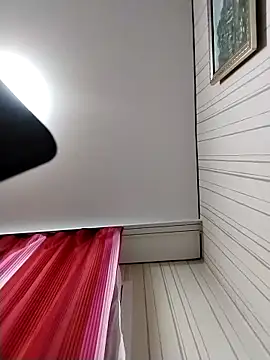 Snapshot of Lorrain_Dorrie chatting on October 27, 2025, 9:16 pm Lorrain Dorrie online show from October 27, 2025, 9:16 pm