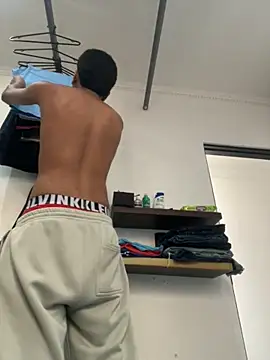 latin bbc online show from October 28, 2025, 8:30 pm