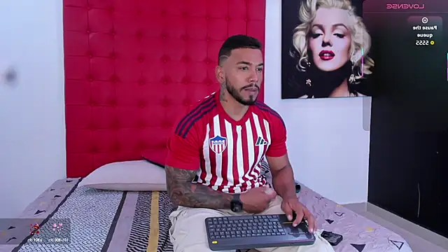 Snapshot of bruno_miller_ chatting on September 28, 2025, 6:26 pm bruno miller  online show from September 28, 2025, 6:26 pm