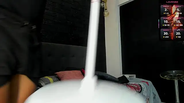 Snapshot of bruno_miller_ chatting on October 16, 2025, 8:50 pm bruno miller  online show from October 16, 2025, 8:50 pm