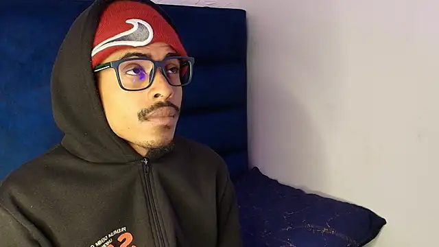 Bigote Big0357 online show from October 1, 2025, 11:52 pm