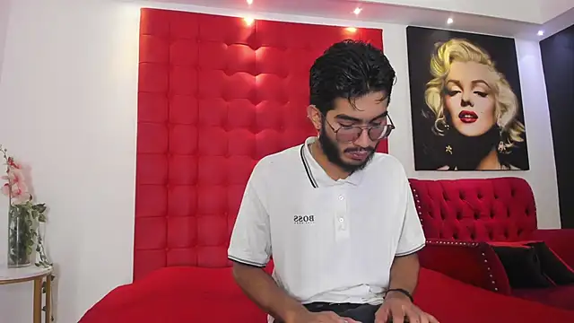 Snapshot of orion_perla chatting on March 17, 2025, 4:51 am orion perla online show from March 17, 2025, 4:51 am