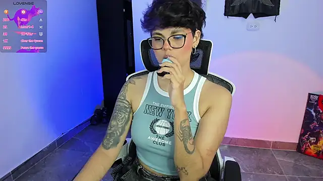 Snapshot of gooddess_isis chatting on October 5, 2025, 5:31 am gooddess isis online show from October 5, 2025, 5:31 am