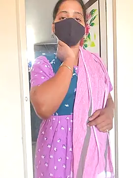 Tamil Shalini Lustyy online show from March 6, 2026, 8:53 am