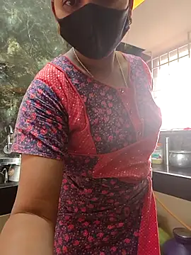 Tamil Shalini Lustyy online show from December 23, 2025, 1:38 am